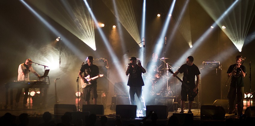 Le Peuple de l&#8217;Herbe – Festival Paroles et Musiques 2015 &#8211; Palais des Spectacles (Saint Etienne)