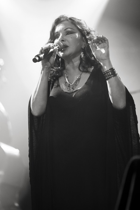 Natacha Atlas &#8211; Le Fil (Saint Etienne)