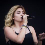 Jeanne Added &#8211; Festival des Vieilles Charrues 2016