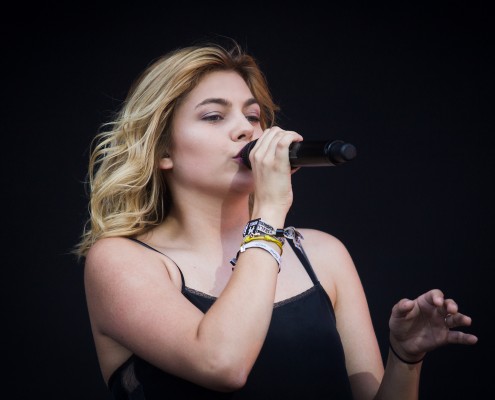 Louane &#8211; Festival des Vieilles Charrues 2016