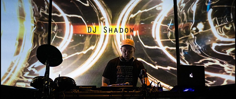 DJ Shadow &#8211; Elysee Montmartre (Paris)