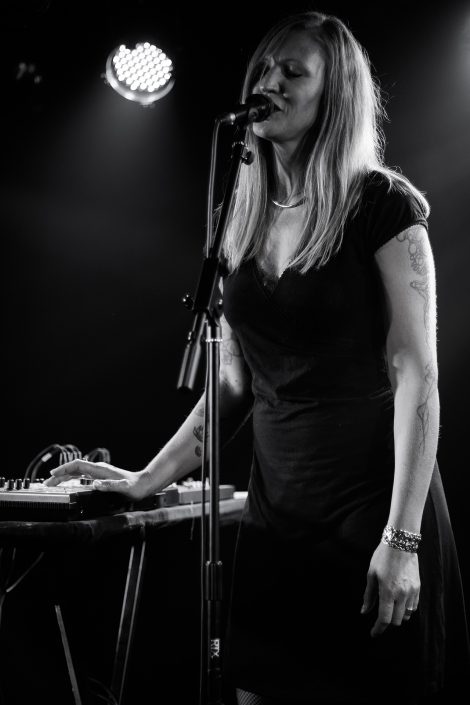 Lèche Moi &#8211; Ursa Minor (Saint Etienne)