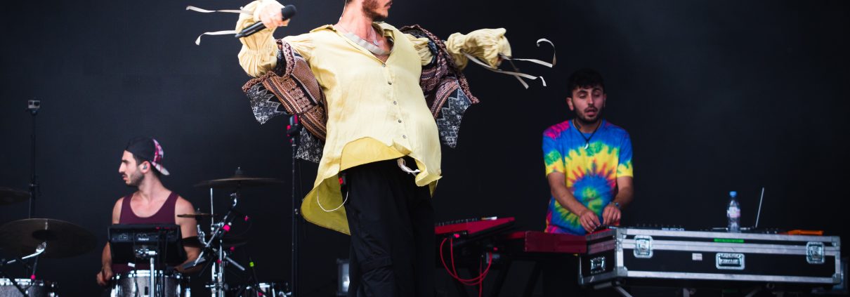 Oscar and the wolf &#8211; Festival des Vieilles Charrues 2018